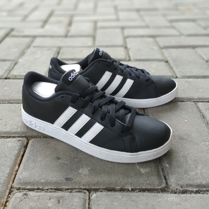 Sepatu Adidas Neo Baseline Leather Black White Original 100%