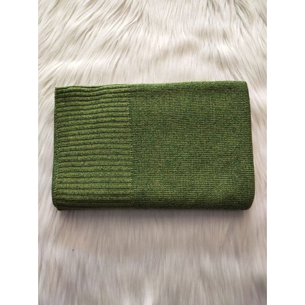 PASMINA RAJUT GLITTER PREMIUM/ PASHMINA RAJUT GLITTER/ HIJAB RAJUT GLITTER/ cocok tuk pengantin dan acara formal-IJO DAUN