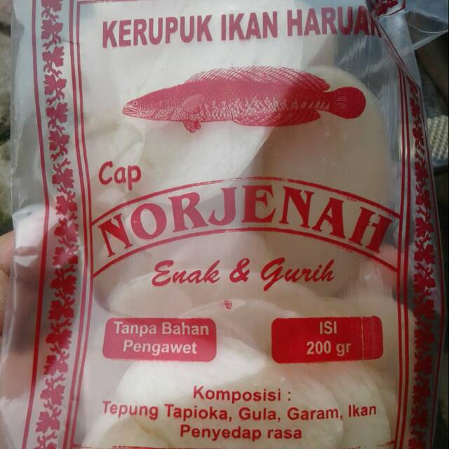 

Kerupuk ikan haruan khas martapura kal-sel