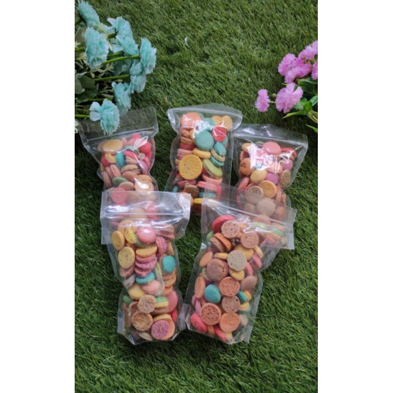 

Sereal atau Remahan atau Macaron tanpa selai dan filling baby medium reguler (sesuai stock)