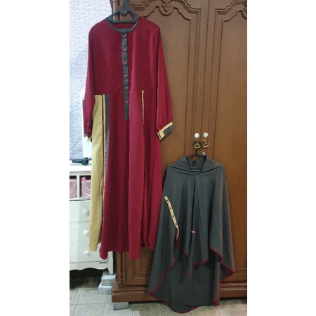Gamis PreLoved Aulia Rumaisha Maroon size L