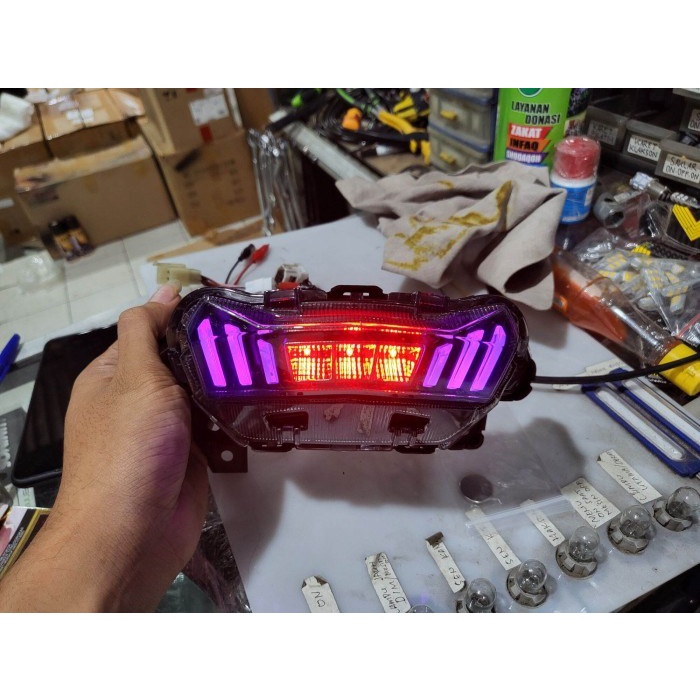 LAMPU STOP AEROX 155 NEW STOPLAMP AEROX 155 NEW CORNECTED SHARK POWER Ps