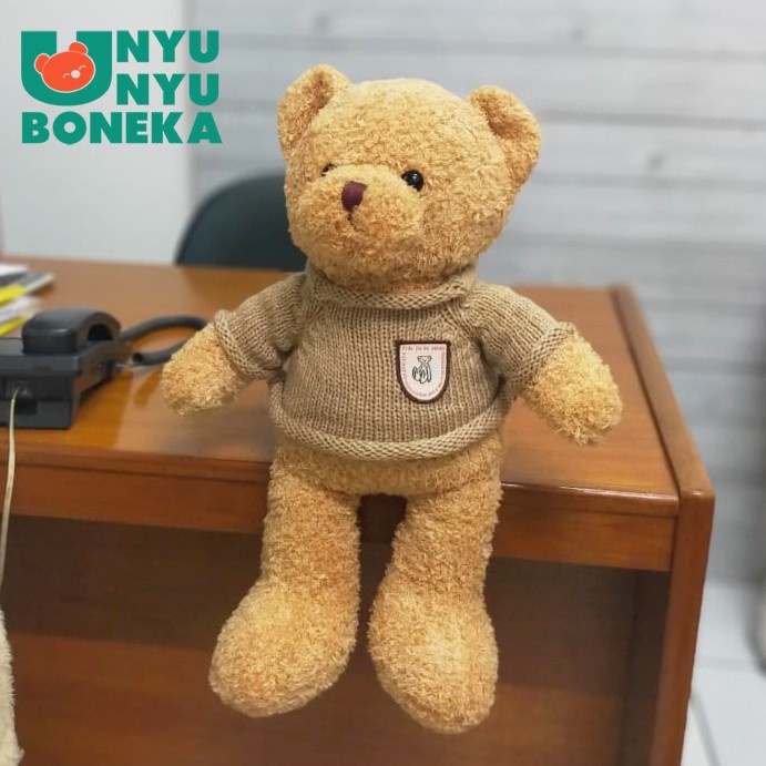 Boneka teddy bear sweater navy impor  kado ultah souvernir