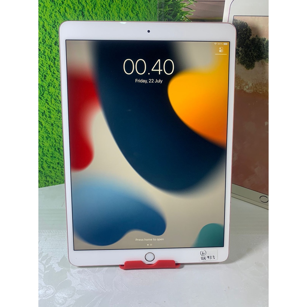 iPad Pro 10.5” 2017 WiFi Only 256 GB Rose Gold Free Anti Gores TG