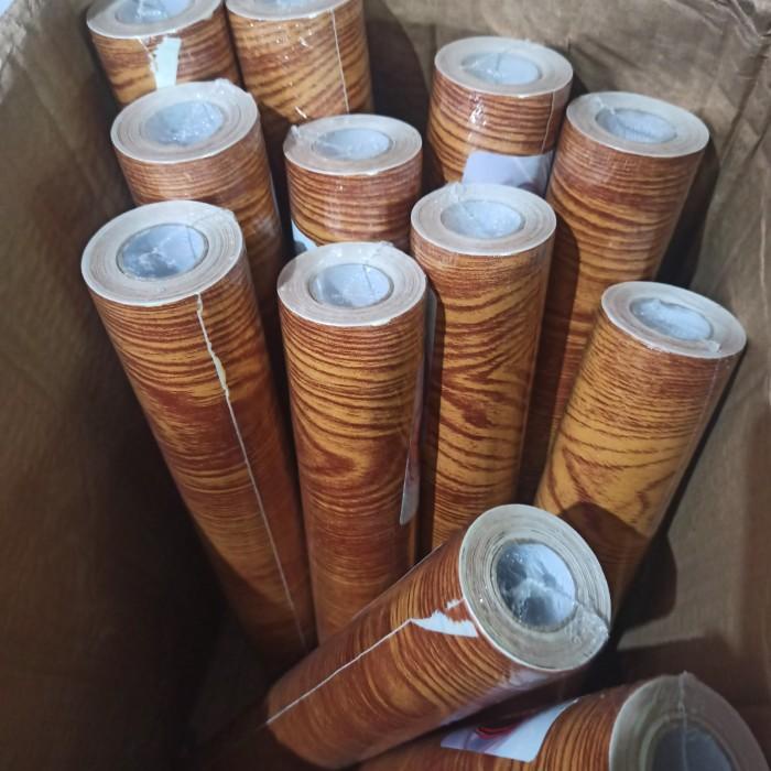 Wallsticker 1 Roll Stiker Wallpaper Motif Kayu Coklat Muda