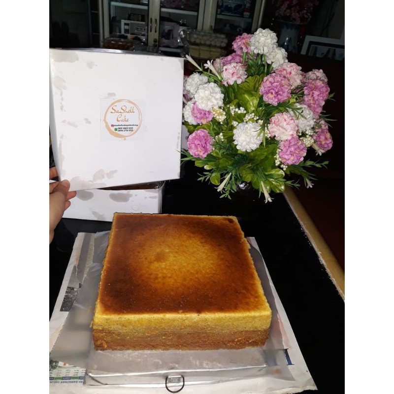 

Lapis Legit Original 20x20cm kue basah Khas Palembang cake