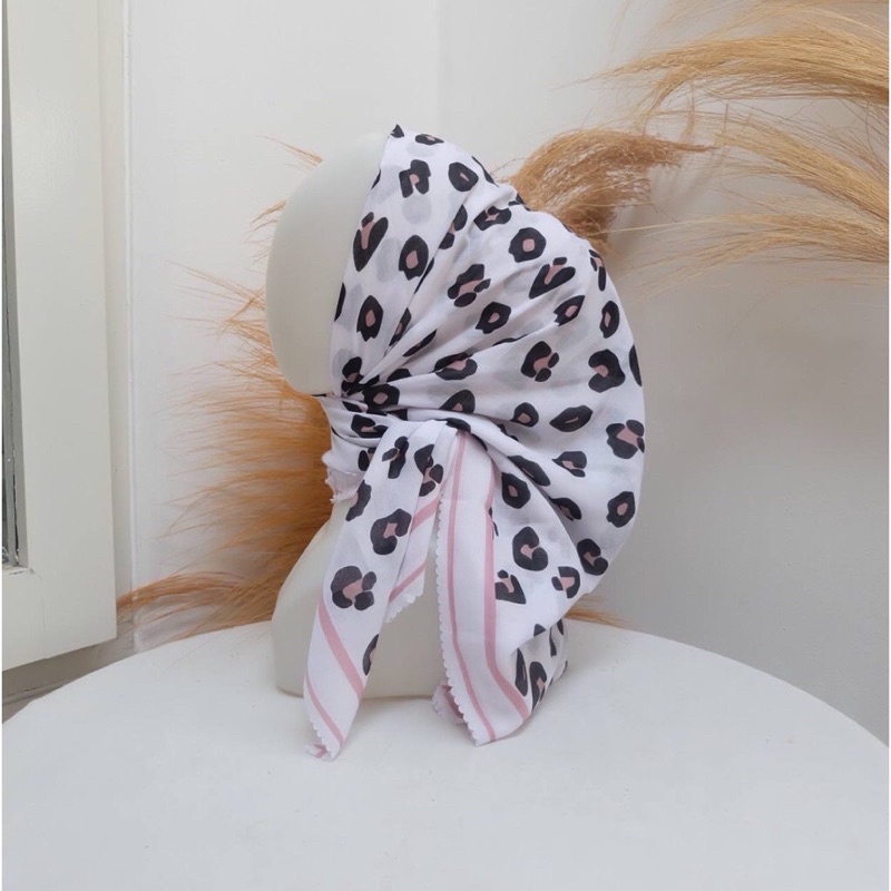 Jilbab Motif Voal segiempat-3