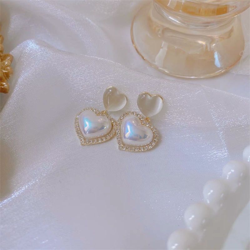 Anting Drop Kristal Mutiara Bentuk Hati Warna Emas Untuk Wanita