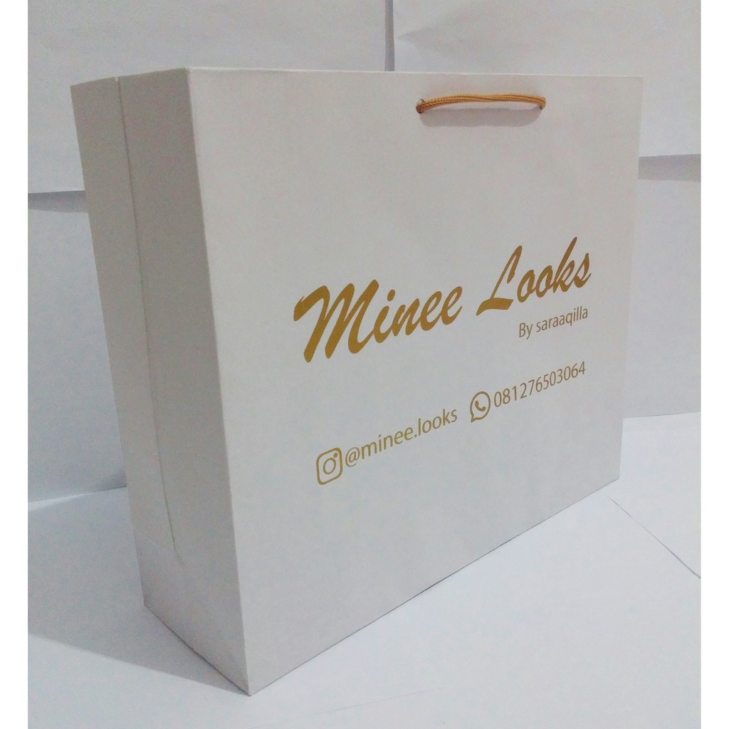 

PAPER BAG CUSTOM Sablon Bahan Kraft Putih Ukuran 28x8x23 Bertali Kuat Murah Berkualitas OK