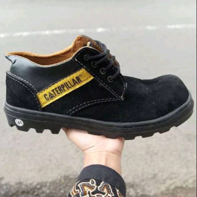 Sepatu Caterpillar Low/Caterpillar Shoes
