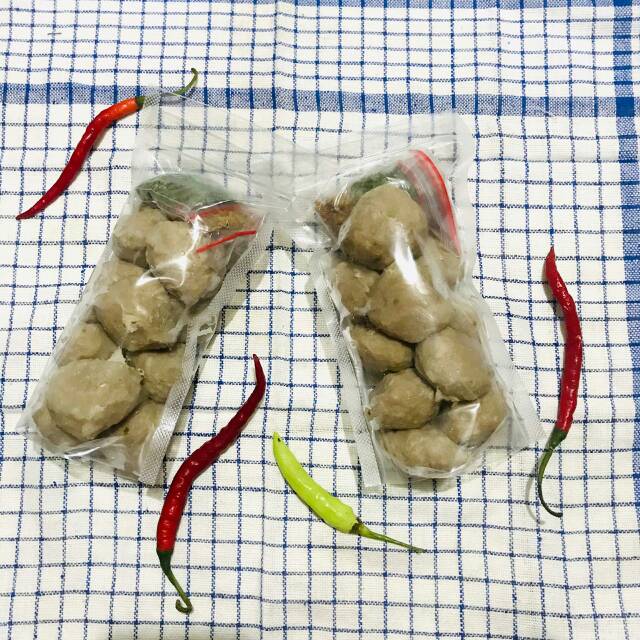 

BAKSO DAGING SAPI (GEPENG & URAT)