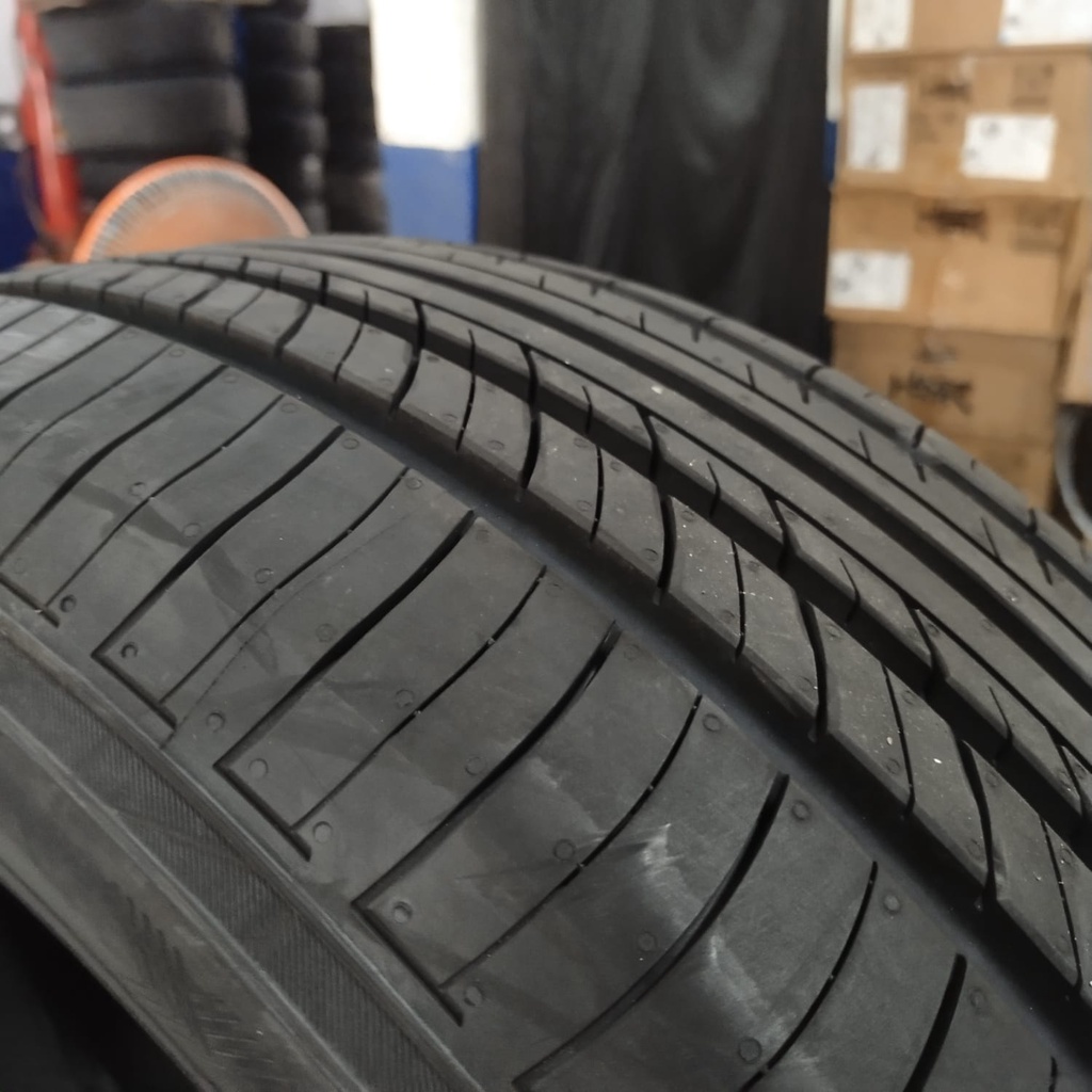 Ban Mobil Murah Tubles Yokohama Advan 235 50 R18 Free Pemasangan