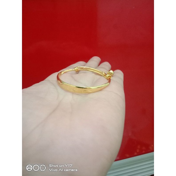 

Gelangbayikoinkristal