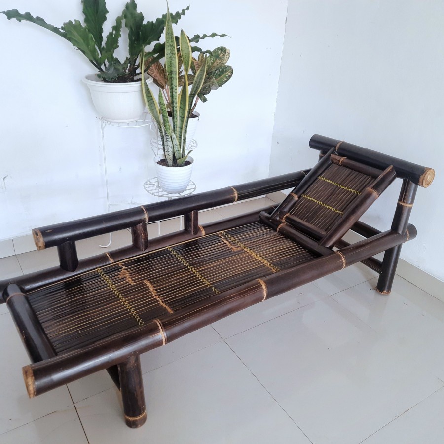 kursi panjang bambu hitam kursi santai
