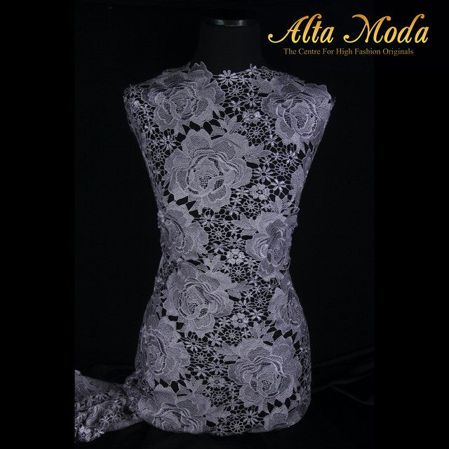 

Alta Moda Brokat Prada Mawar Besar 3D Renda Silver