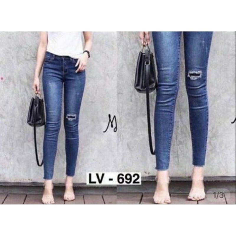 LV-692 CLAIRE RIPPED JEANS LAPIS TERLARIS