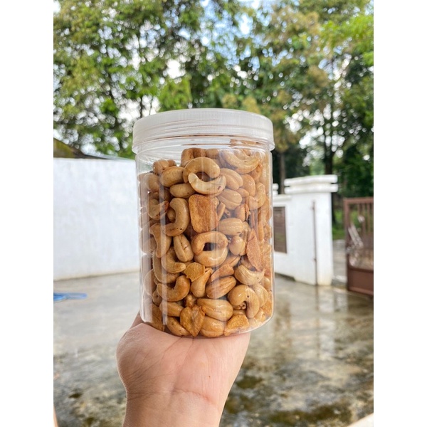 

Kacang mete