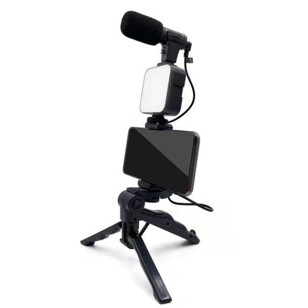 Video Making Kit / Vlogging Kit / LED Video Light Phone Holder Tripod Microphone Remote Shutter