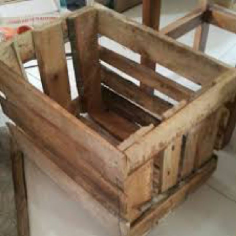 

Peti kayu / paking tambahan / palet kayu besar