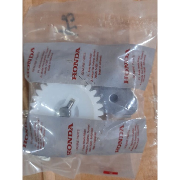 GIGI POMPA OLI MOTOR KARISMA KPH SUPRA X 125 HONDA KUALITAS ORIGINAL