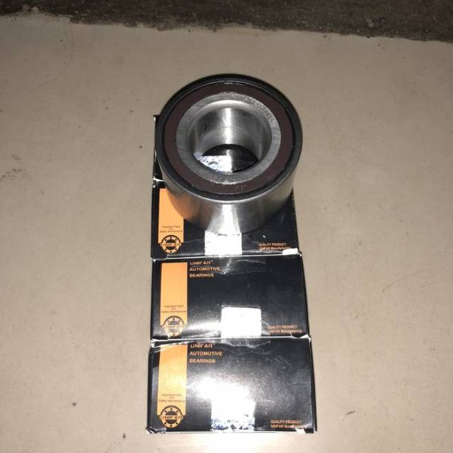 Bearing lahar depan Honda jazz mobilio