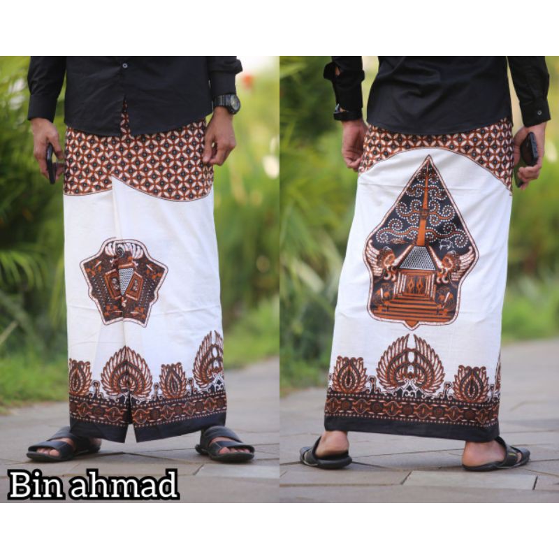 sarung gunungan wayang