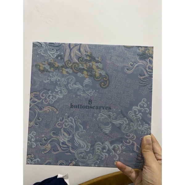 buttonscarves The Wave Lagoon