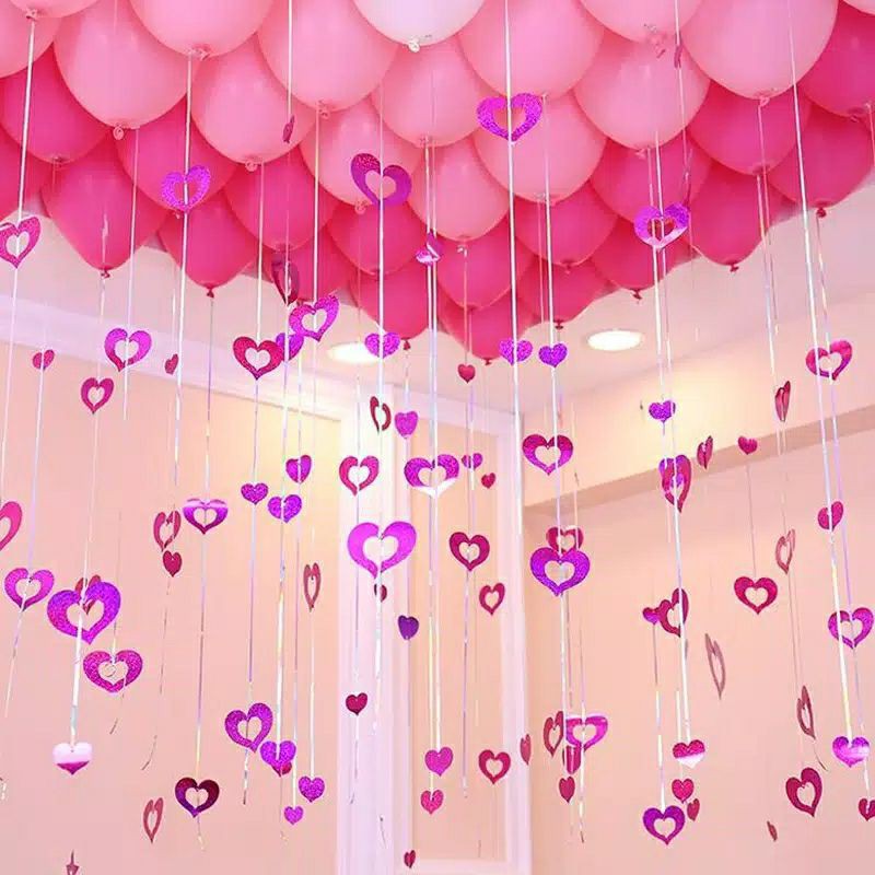 

Hiasan Balon terdiri dari Rumbai dan Love Heart untuk dekorasi Ultah Birthday Party Backdrop