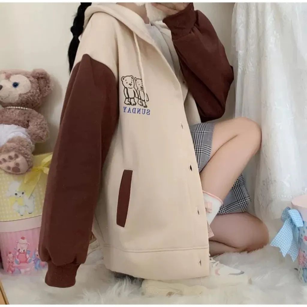 JAKET BASEBALL WANITA KOREA / JAKET KEKINIAN VIRAL / JAKET KOREA / JAKET BASEBALL WANITA /