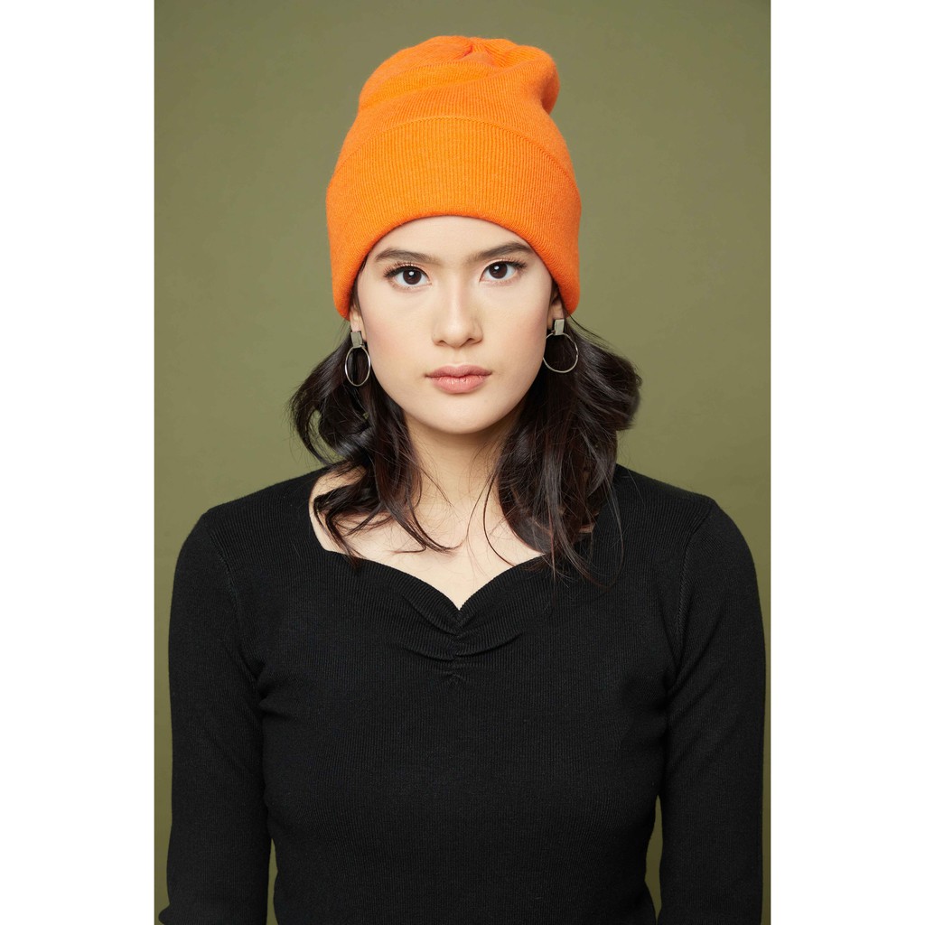 Peach Poppy Jenn Beanie - Topi Kupluk Wanita Polos Rajut