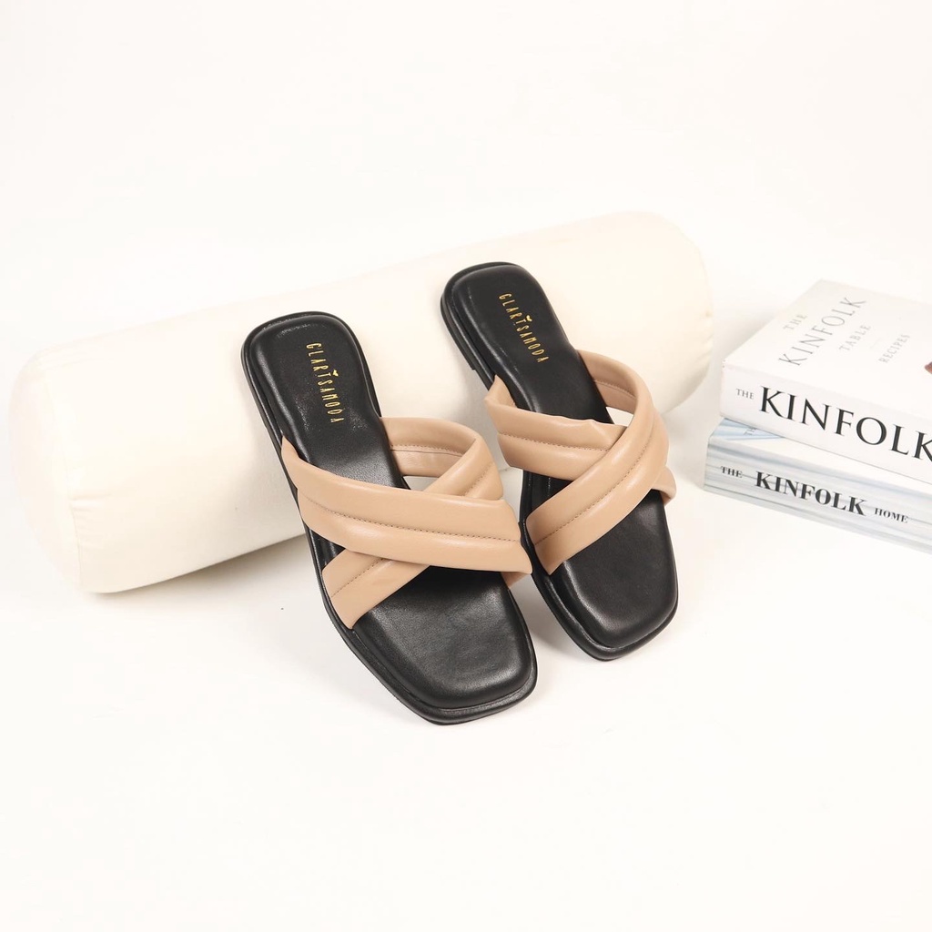 GLARISAMODA Cloudy Sandal Wanita Nyaman Empuk