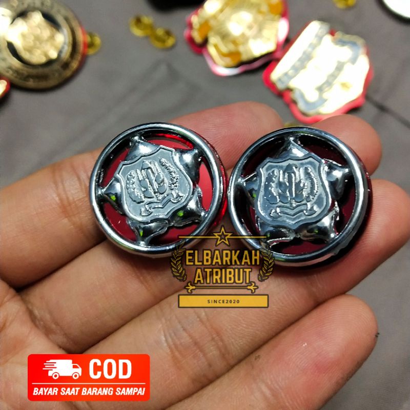 monogram satpam putih chrome akrilik terbaru