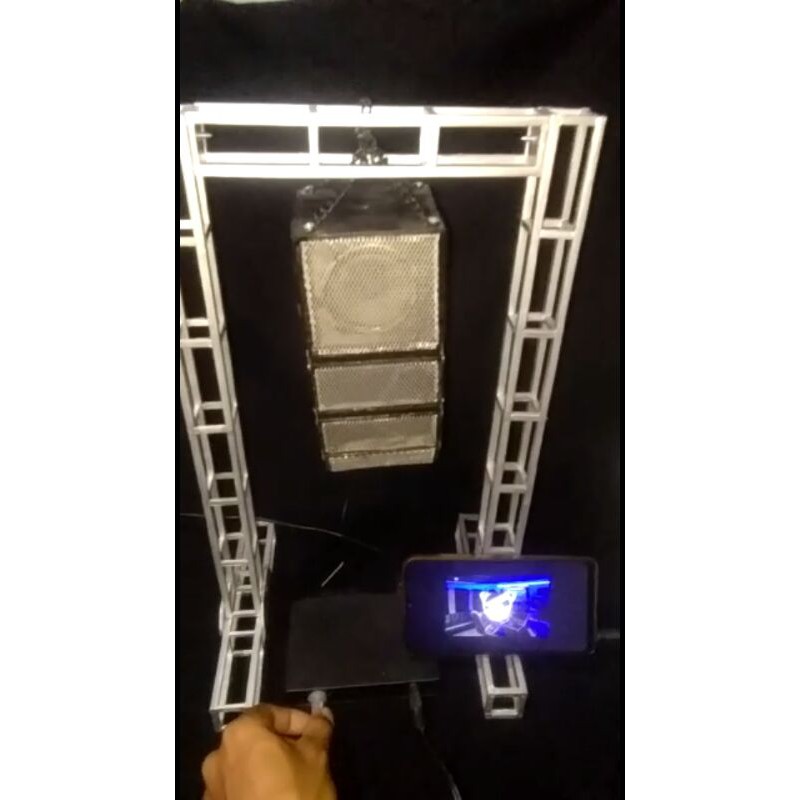 miniatur sound gantung (bunyi)