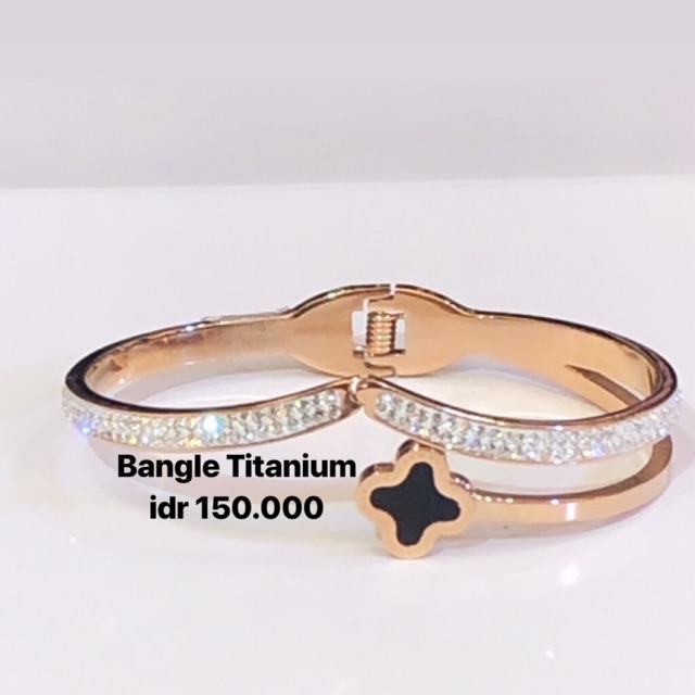 Bangle Titanium Bvlgari