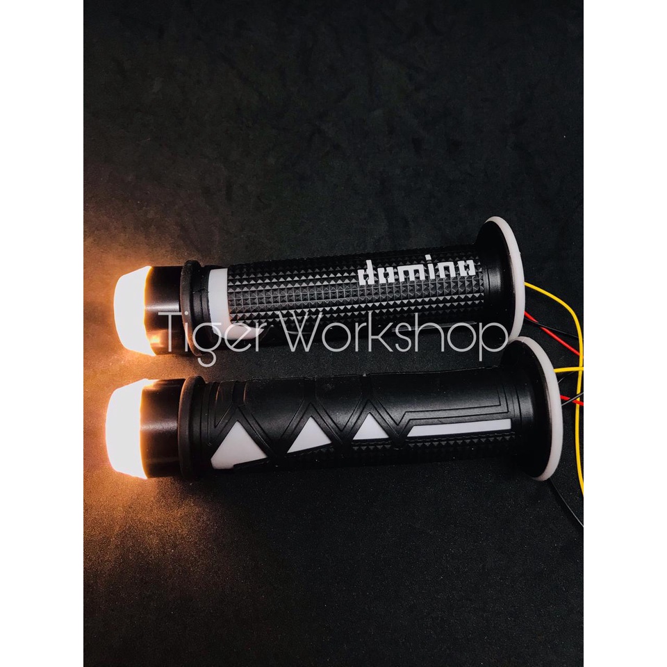 Handgrip Shark Sarung Gas Plus Lampu Jalu Stang Variasi Motor LED DRL 2 in 1 Plus Sein ( Universal )