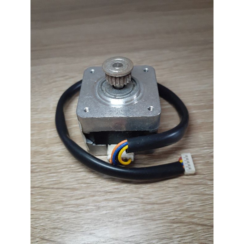 MOTOR STEPPER