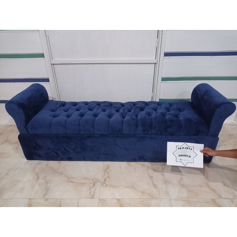 Sofa minimalist
