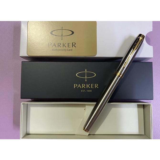 

Pulpen Parker Im New Original Roller Ball Brushed Metal Gold Trim