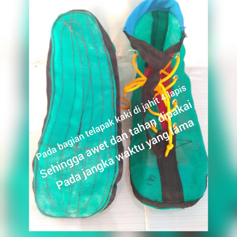 Sepatu Sawah Anti Keong, Bahan Swan dijahit dg benang nilon 4 ply + 1 ply sol dalam kain