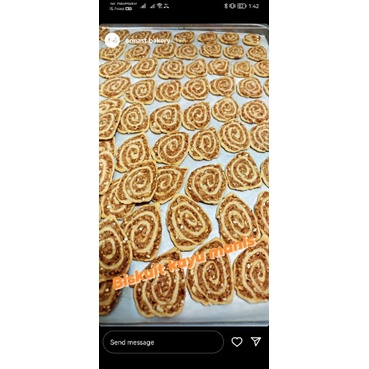 

(65g) KUKER KUPING GAJAH TRADISIONAL KHAS RIAU SUMATERA UTARA