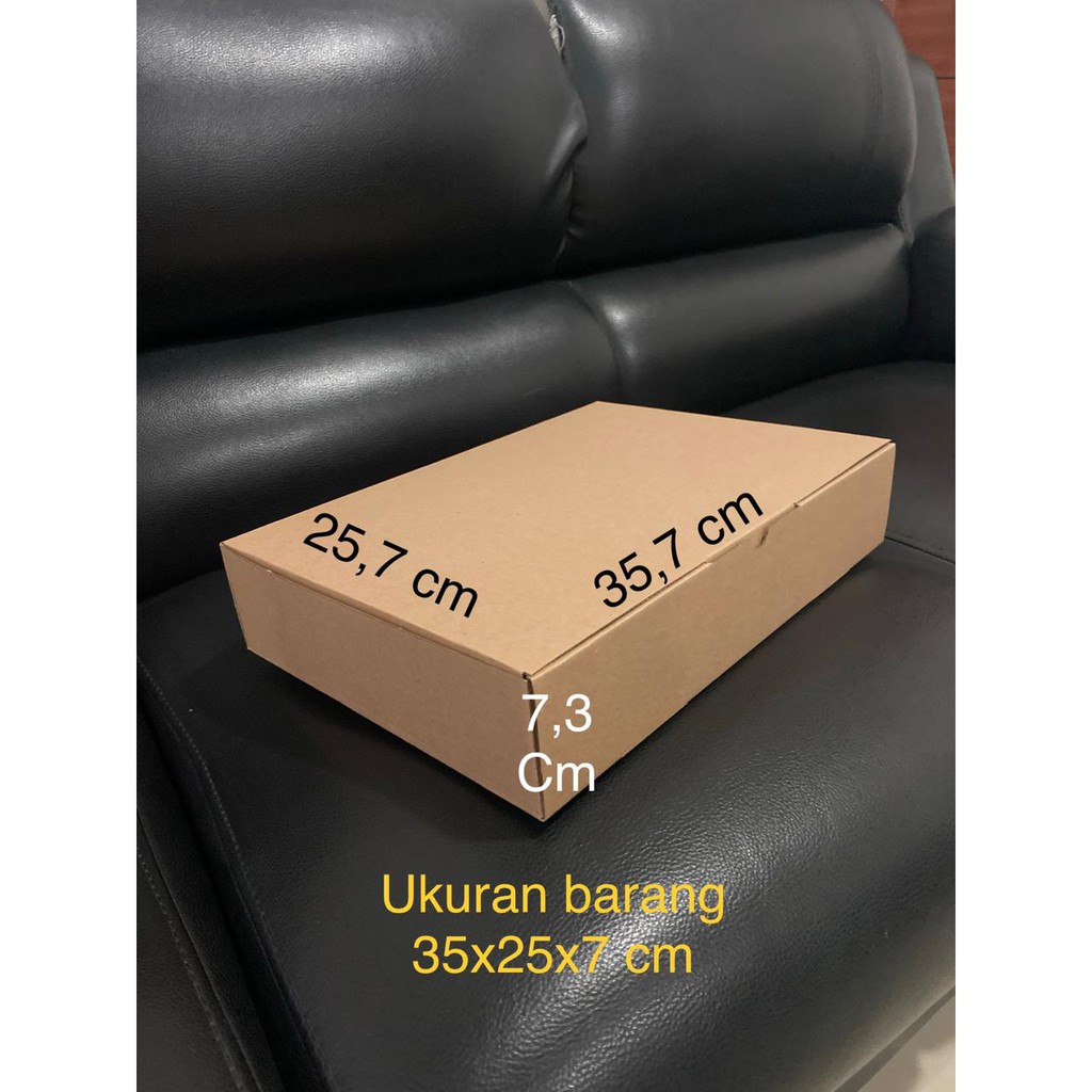 

(Minimum Order 10 pcs) Kardus / Box / Kotak Baju, Kue, Kaos, Serbaguna 35 cm x 25 cm x 7 cm