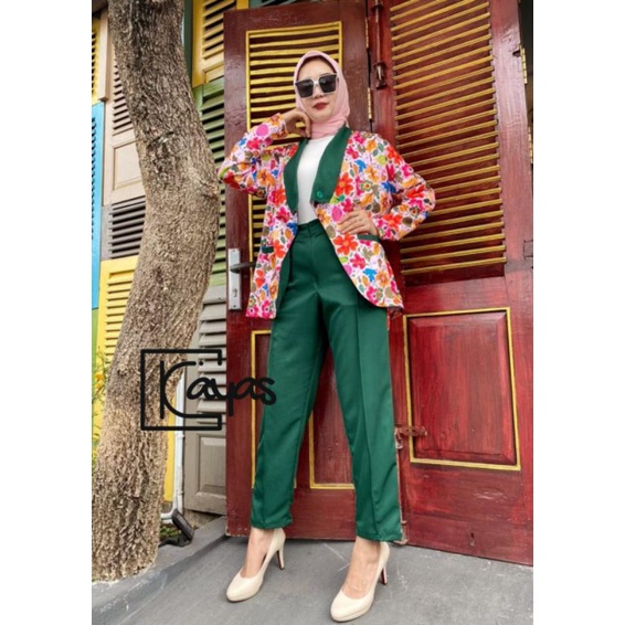 EMBUN BLAZER SET BY KAYAS