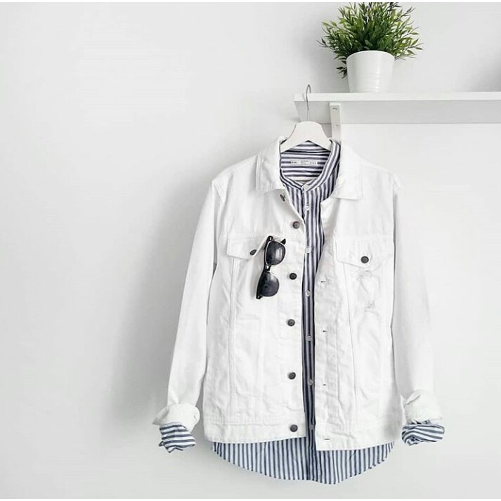 JAKET JEANS PUTIH WANITA