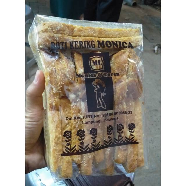 

Roti kering original enak terbuat dari bahan berkualitas baik, cocok untuk cemilan sehari hari
