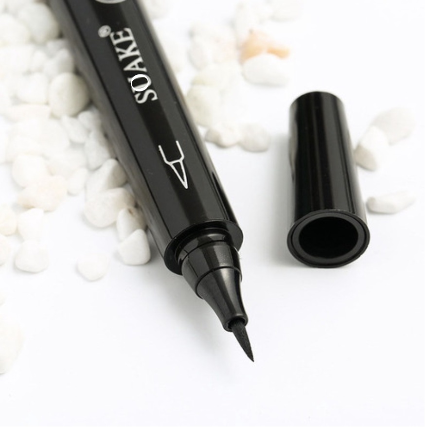 Eyeliner Pen  Long Lasting 24 Hours Waterproof Liquid Tahan Lama Mata SK002