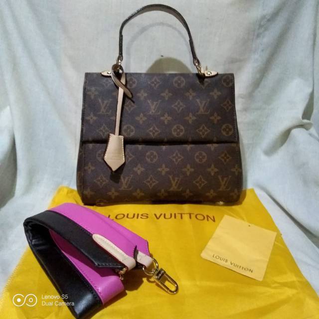 Preloved bag Lv Cluny 32*28 noseri