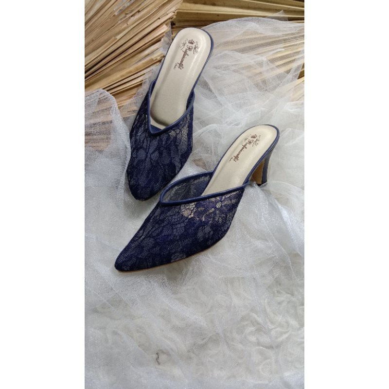 sepatu johana navy sepatu wanita cantik sepatu wedding 7cm