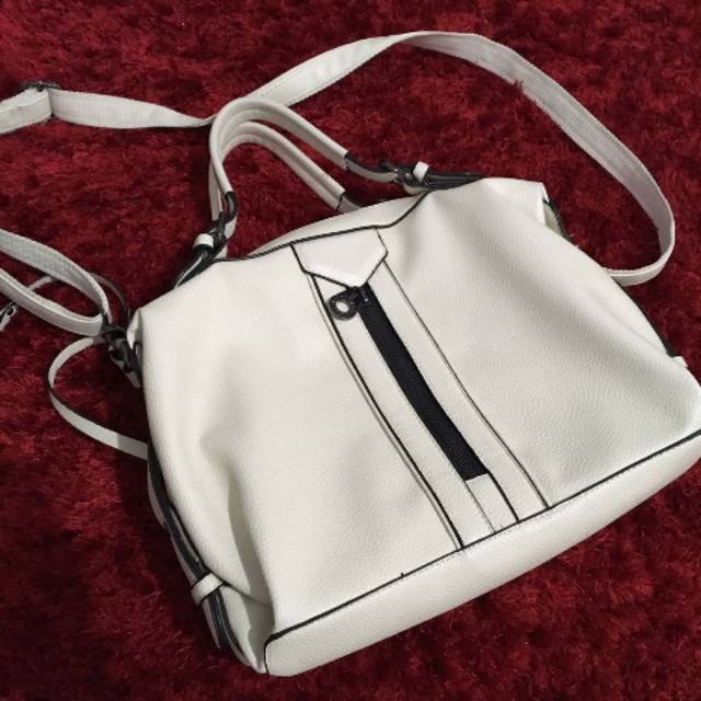 TAS BELLEZA WARNA CREAM