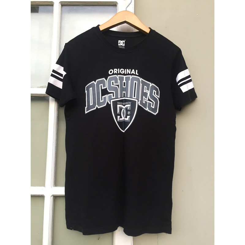 Kaos pria cowok hitam Dc shoes original second