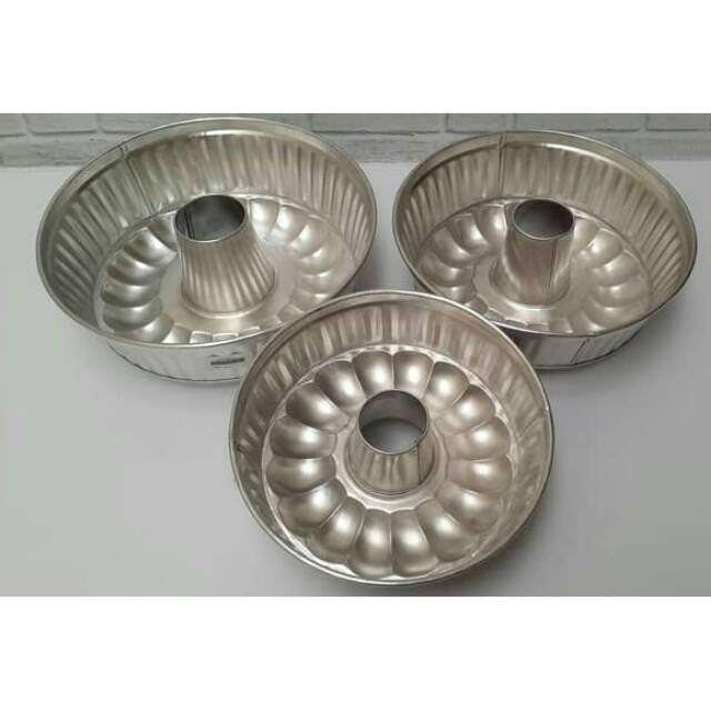 Loyang Tulban Ulir/Loyang Bolu